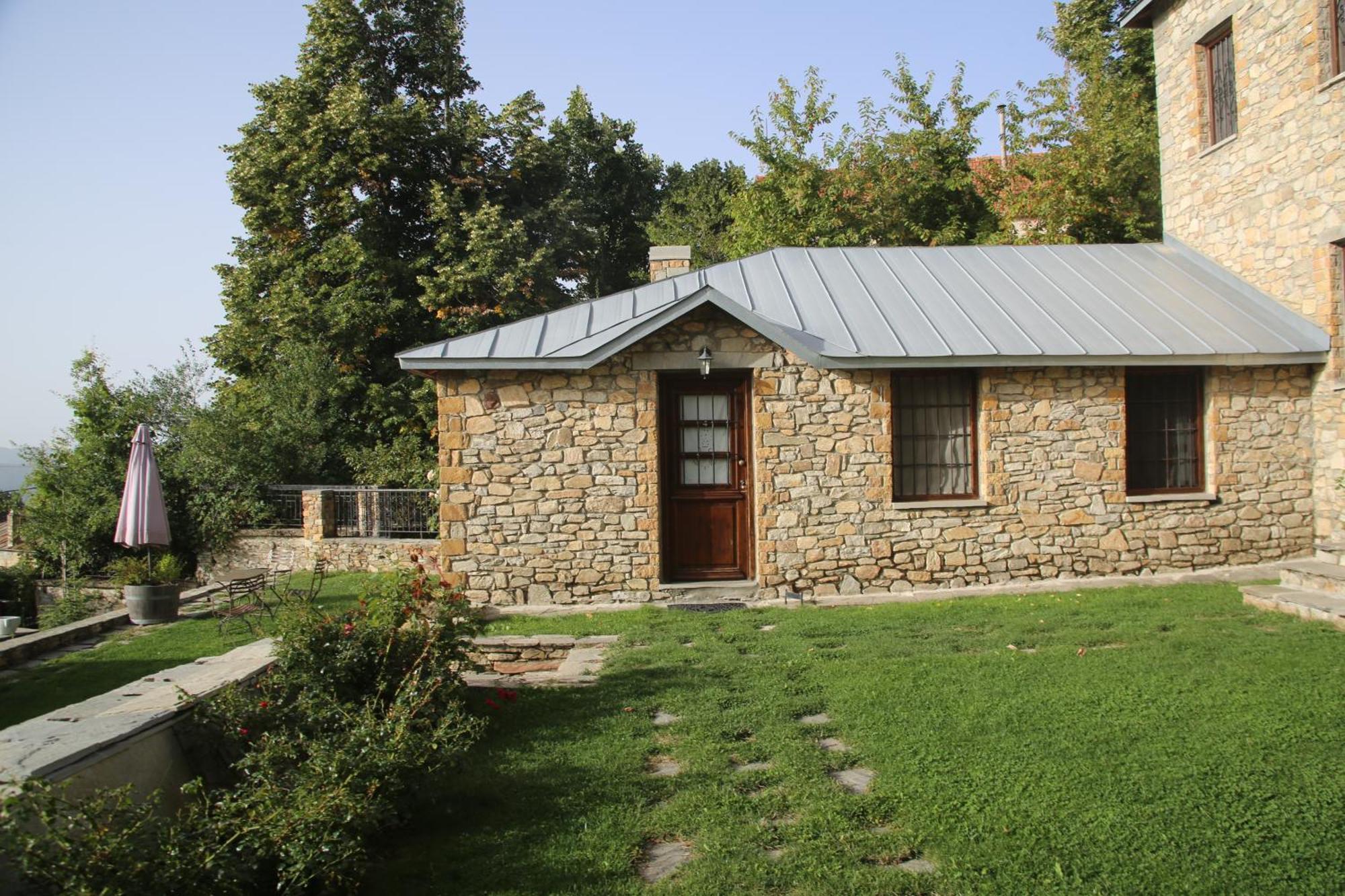 Guesthouse Kontogianni - Materka Nimfaíon Екстериор снимка