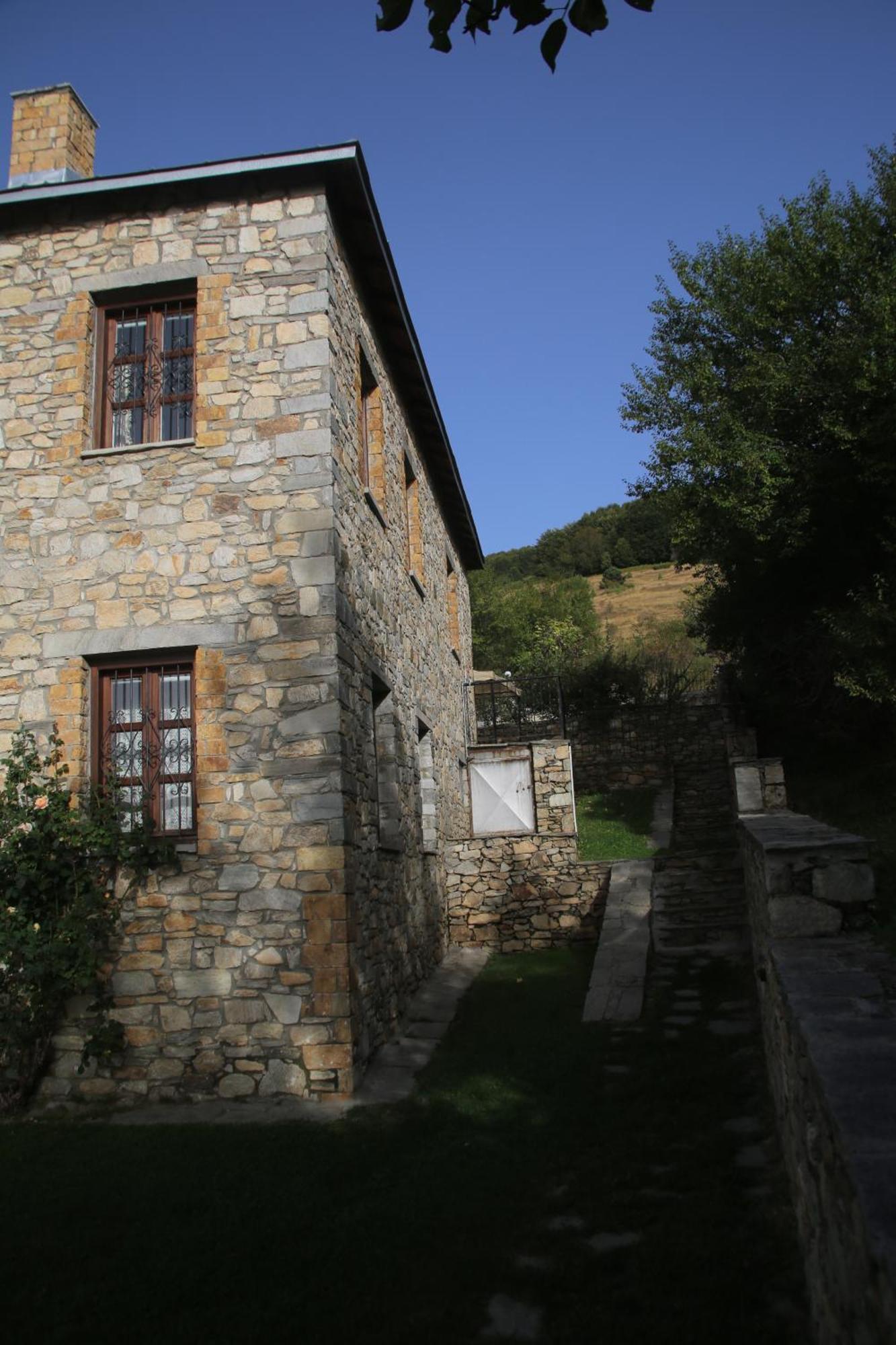 Guesthouse Kontogianni - Materka Nimfaíon Екстериор снимка
